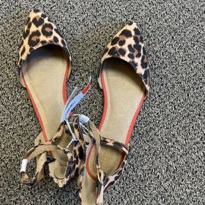 Old Navy DORSAY Leopard Print Studded pointed toe ankle strap Flats